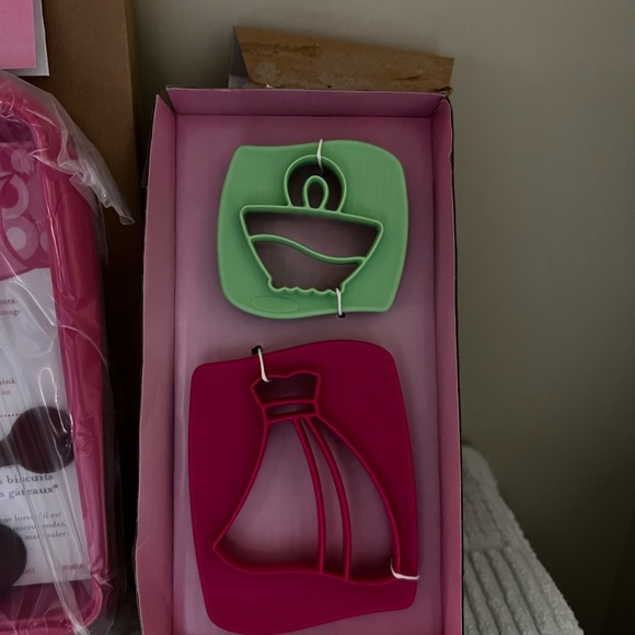 All New Sealed for the Easy Bake Cookie Kit for Home Microwave - Picture 7 of 16